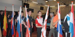 Renkli açılış seremonisi