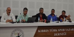 Darts hakemleri bilgi tazeledi