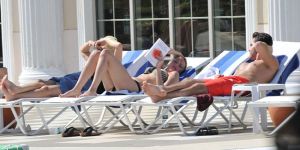 Bikini sezonunu açtı