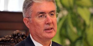 Büyükelçi Akça Akıncı’yı ziyaret etti