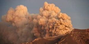 Calbuco Yanardağı yeniden faaliyette