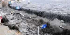 Önce deprem, şimdi de tsunami
