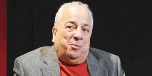 Zeki Alasya hayatını kaybetti