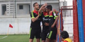 Çetinkaya kapıdan döndü: 0-1