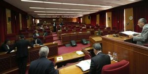 Sağlık dökülüyor