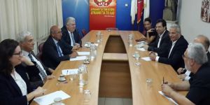 TDP, AKEL’i ziyaret etti