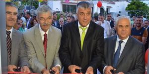 Esentepe Kültür Sarayı açıldı