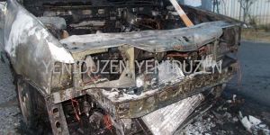 Hareket halindeki araç kül oldu