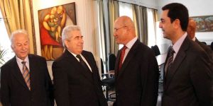 Talat: “Çözümün anahtarı Türkiye’de değil”