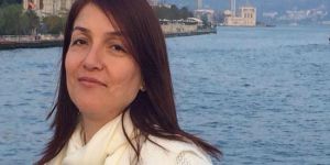 Özgül Gürkut YYKdan İstifa Etti