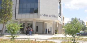 SİLAHLA OKULU BASTI!