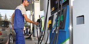 Akaryakıta 9 kuruşluk artış