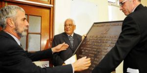 Irkçı sembol üniversiteden kaldırıldı