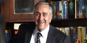 Akıncı New York’a gidiyor
