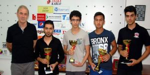 Siyah At’ta ödüller verildi