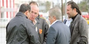 “Düşünme aşamasındayım”