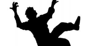 İnşaattan düştü ağır yaralandı