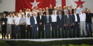 Başarılı Antrenörler Ödüllendirildi