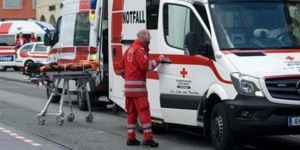 Kalabalığın üzerine sürdü; 3 ÖLÜ