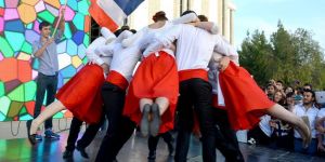 KÜLTÜRLERİN BULUŞMASI