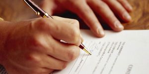 Sözleşmeler masaya yatırılacak