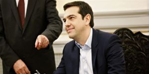 YUNANİSTANDA HALK OYLAMASI KARARI