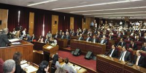 Meclis son kez toplandı