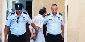  Ev arkadaşı ‘tecavüzden’ kurtardı!