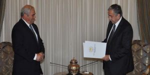 Yorgancıoğlu, istifasını Akıncı’ya sundu