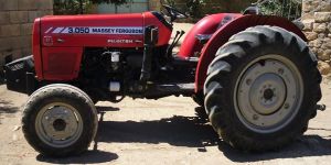 Çayönünde traktör kazası 