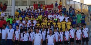 500 çocuk futbol oynayacak