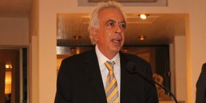 Tek aday Kostakis Kutsokumnis