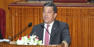  “Rektörlüğün yetkilerini kullanmasını engellemeye çalıştı”