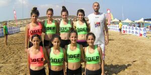 Plaj hentbolunda heyecan başladı