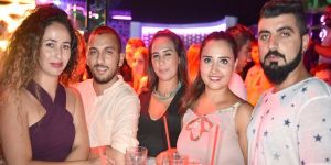 Her hafta konsept parti “Sweet Dreams”