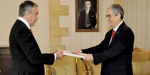 Yeni Elçi Kanbay göreve başladı