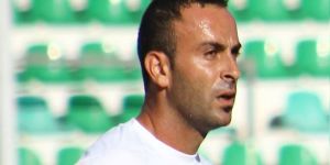 Hakel yol ayrımında