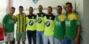 Binatlı’dan 8 imza