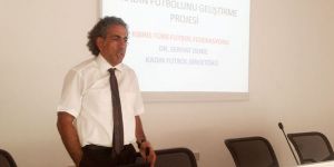  Futbol sadece erkek oyunu değildir