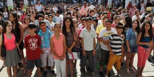 Okullar sorunlu açılacak