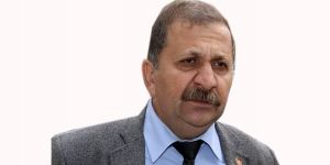 Memurlar vatandaşlık ve arsa için ek mesai çalıştırılıyor