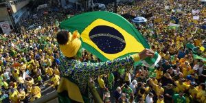 Brezilya halkı hükümete karşı sokakta