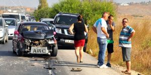 Dikkatsizlik kazayı getirdi, Trafiği felç etti!