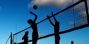 Birlikte smaç atacaklar