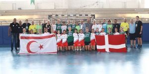 Hentbolcular Danimarka’yı geçemedi