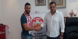 Alanya’ya bir Kıbrıslı Türk daha