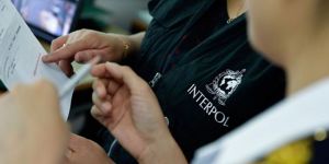 İnterpol, IŞİD şüphelisi Türk kızı arıyor!