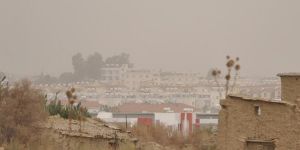 ŞİMDİ DE KIRMIZI TOZ BULUTU MU?