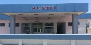 İçkili kadın acili dağıttı