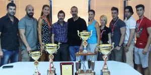 Vücutçular başarıyı Erdenay ile paylaştı